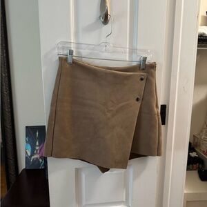 Zara tan mini skort